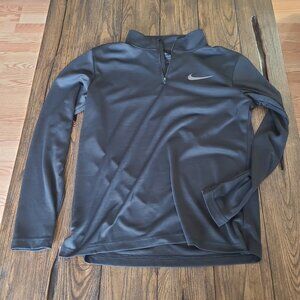 Nike Medium Black Shirt EUC